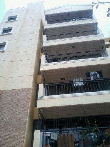 V.V silver - Banner Image