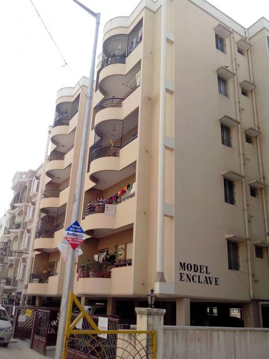 Model Enclave - Banner Image