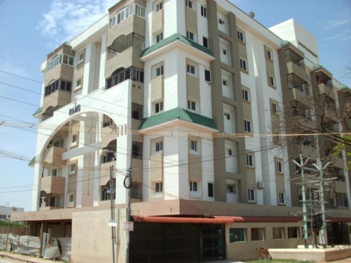 Rams Apartment - Banner Image