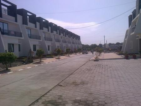 Singapore Green View Premium In Indore Amenities Layout Price