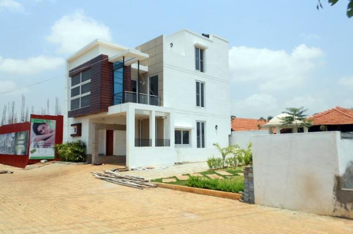 Icon Laurels - Project Photo