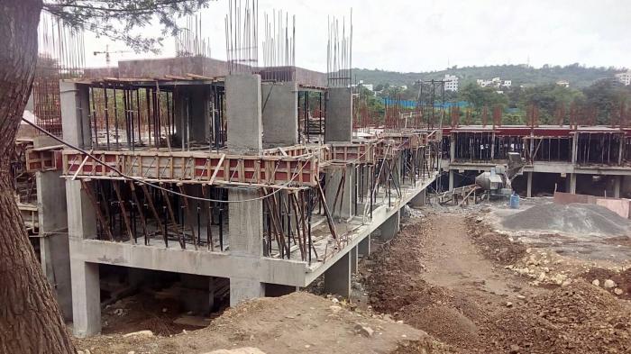 SKYi First - Under Construction