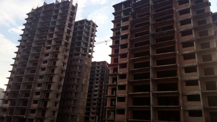 Universal Aura - Under Construction