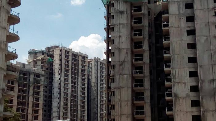 Microtek Greenburg - Under Construction