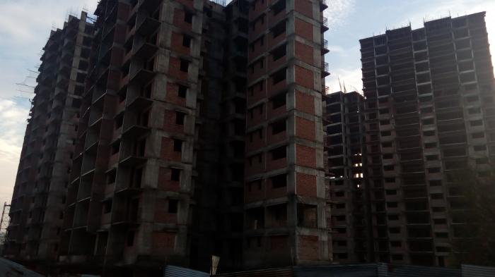 Universal Aura - Under Construction