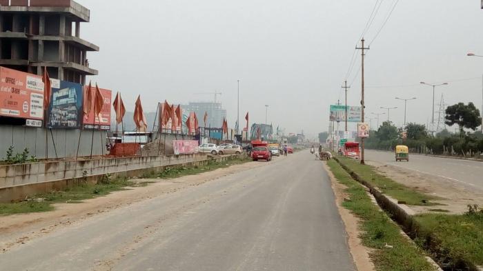 Aarza Square - 1 - Under Construction