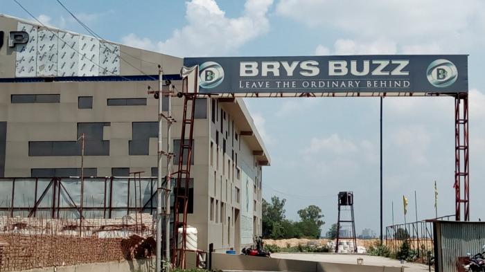 Brys Buzz - Under Construction