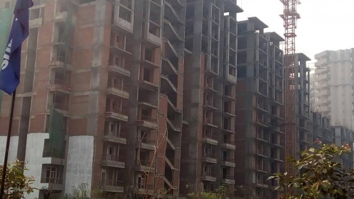 Supertech Crown Tower - Under Construction