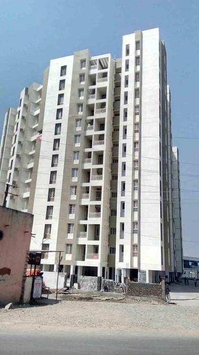 Majestique Imperia - Under Construction