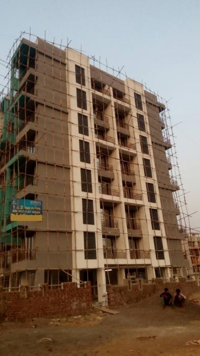 Dynamic Royale - Under Construction