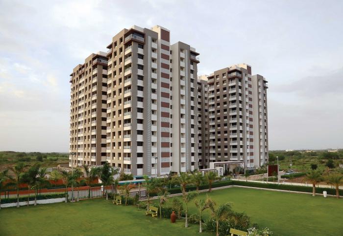 Vraj Apple Elegance - Project Photo