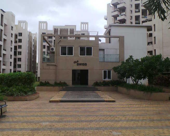 Swiss County - Club House