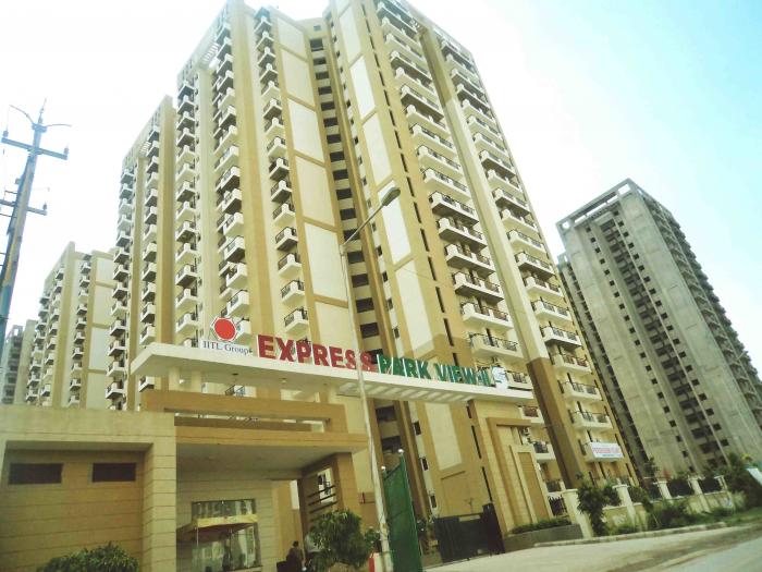 Nimbus Express Park View Ii In Greaternoida Amenities Layout