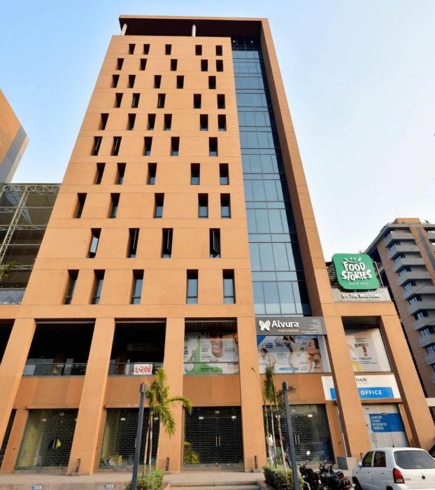 Maple Trade Centre - Project Photo