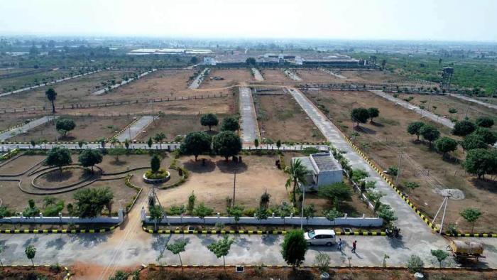 Young India Nature Nest Residencia - Banner Image