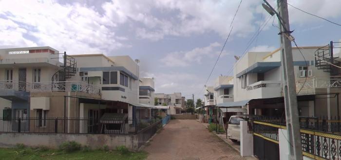 Pramukh Plot - Banner Image