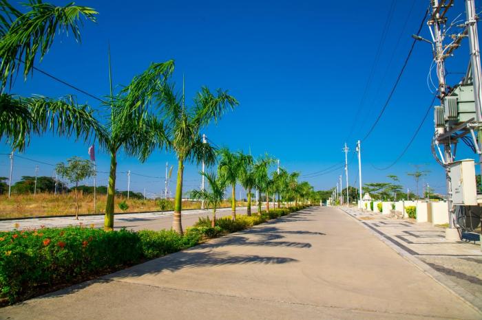 Nakshatra Anand Vihar - Project Photo