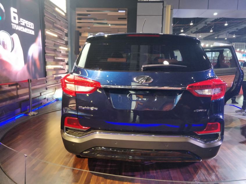 Mahindra XUV 700