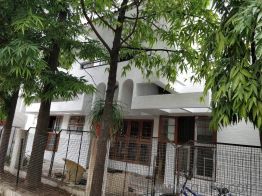 3 BHK rent Villa in Vijay Nagar, Indore
