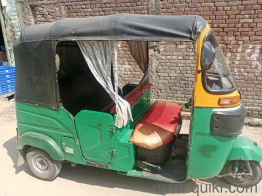 Bajaj re compact bs6 