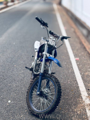 Brand New DIRT Bike (off Road Bike) 125CC 4 stroke Engine 