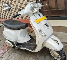Used LML ( Piaggio) Vespa VX 2021 Model Images