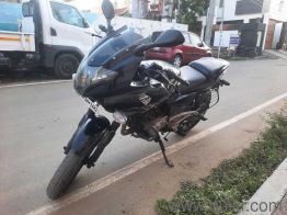 Used Bajaj Pulsar 220 F 2014 Model Images