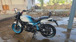 Used Royal Enfield Himalayan Glacier Blue and Granite Black 2024 Model Images