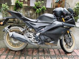 Used Yamaha YZF R15 V4 Dark Knight 2023 Model Images