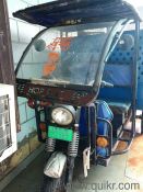 HOP E rikshaw covered