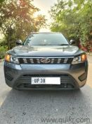 Used Mahindra XUV 300 2021 Model Images