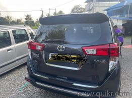 Used Toyota Innova Crysta 2017 Model Images