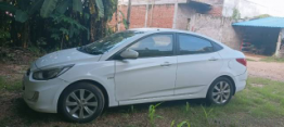 Used Hyundai Verna 2011 Model Images