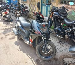 Used Aprilia SR 160 2017 Model Images