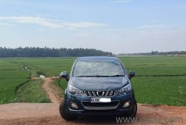 Used Mahindra Marazzo 2018 Model Images