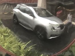 Used Mahindra XUV 700 2022 Model Images
