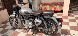 Used Royal Enfield Classic Gunmetal Grey 2018 Model Images