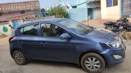 Used Hyundai i20 2012 Model Images