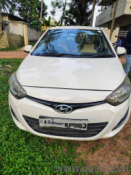 Used Hyundai i20 2012 Model Images