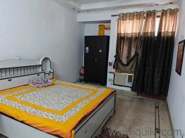 1 RK rent Villa in Sector 33A, Noida