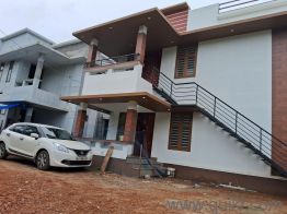 2 BHK rent Villa in Parambil Bazar, Kozhikode