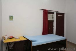 4+ BHK PG BuilderFloor for Men  in Sector 105, Noida