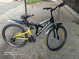 Avon cycle Bumblebee addition 6 year old