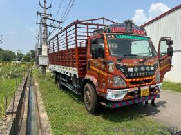 less used... like new vehicle and good condition.